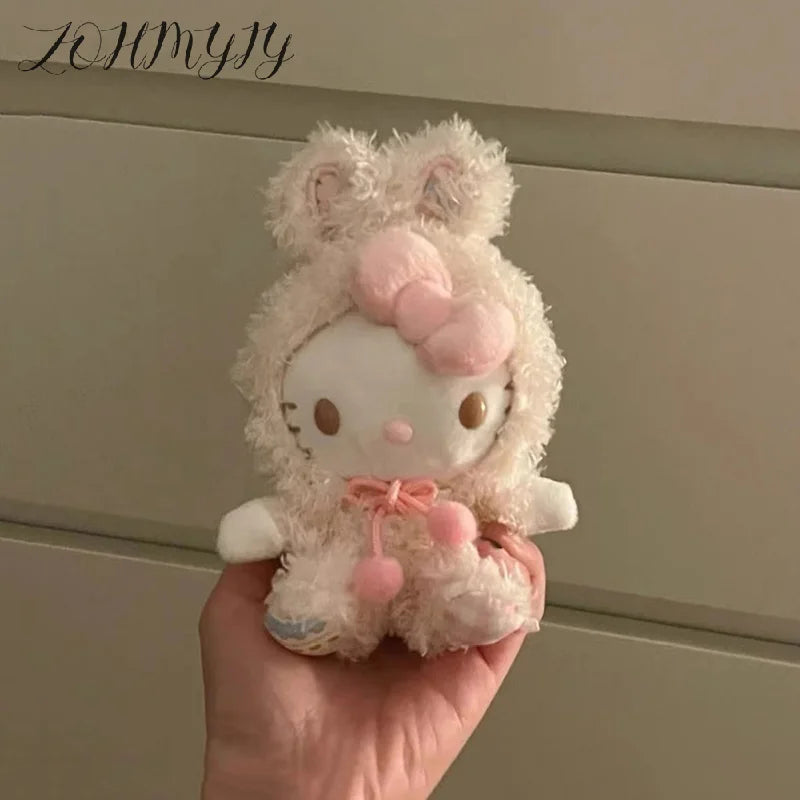 HELLO KITTY Keychain: Easter Bunny!